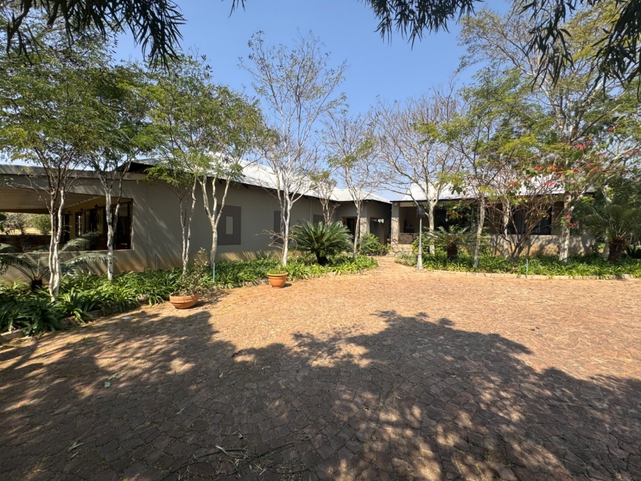 To Let 3 Bedroom Property for Rent in Zilkaatsnek North West